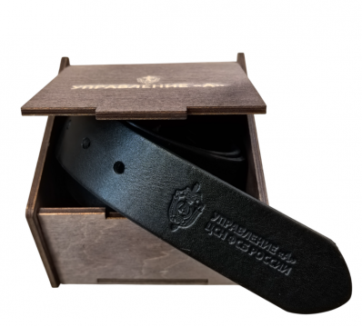 Ремень кожаный с эмблемой "Альфа", коробка