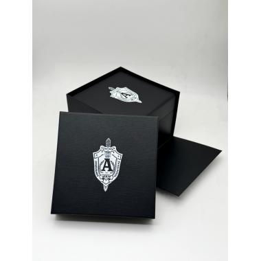 Часы "Альфа" кварцевые на браслете (черный/белый)